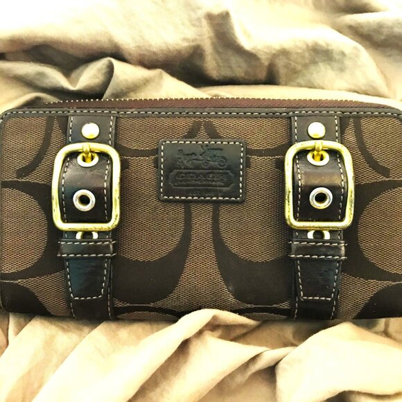 Coach Handbags - Coach Wallet with Leather and Gold Buckle Accents Lavender Interior